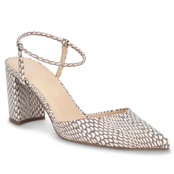 Marc Fisher Heels - Picture 1 of 12